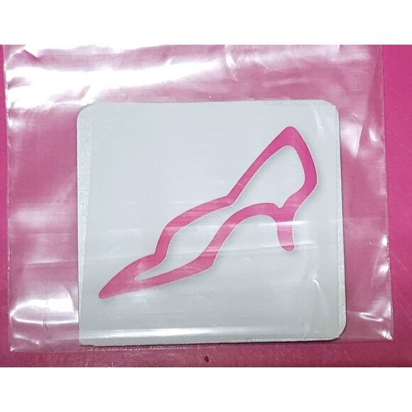 Accucut Wafer Thin Die Set - Picture 2 of 3